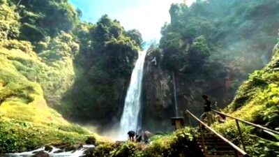 Air Terjun Tri Sakti, Surganya Alam di Rejang Lebong yang Wajib Dikunjungi!