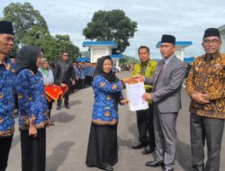 Bupati Kepahiang Serahkan SK PPPK Paruh Waktu, Ingatkan Kedisiplinan dan Tanggung Jawab