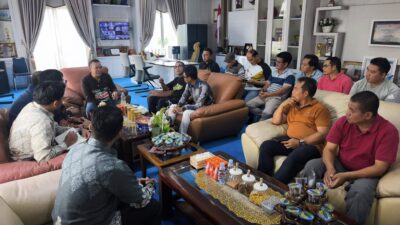 Bupati Kepahiang H. Zurdi Nata, S.IP, menerima audiensi manajemen PT Hitay Lawang Energy terkait perkembangan eksplorasi potensi energi panas bumi (geothermal) di Kecamatan Muara Kemumu, Kabupaten Kepahiang, Jumat (23/1/2026). (Photo dok Ist)