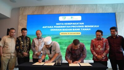 Bupati Arie Septia Adinata Tandatangani Nota Kesepakatan dengan Badan Bank Tanah