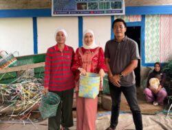 Waka I DPRD RL dan FPPI Sambangi UMKM Seguring, Kampanyekan Anyaman Limbah Plastik sebagai Solusi Ekonomi  ‎