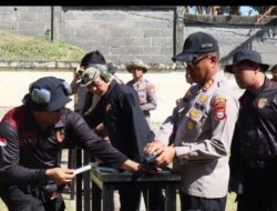 Polres Rejang Lebong Asah Kemampuan Tembak di Mako Brimob   ‎