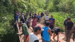 Pembangunan jembatan ini bukan proyek biasa. Ini bukti gotong royong TNI dan rakyat. Dari pondasi hingga pengecoran, prajurit Kodim 0409 RL bahu-membahu dengan warga.(Photp dok ist)
